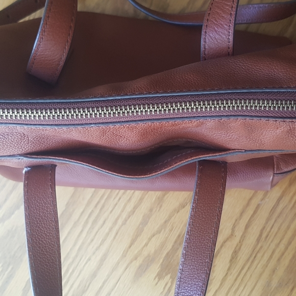 Fossil leather satchel purse - Picture 4 of 8